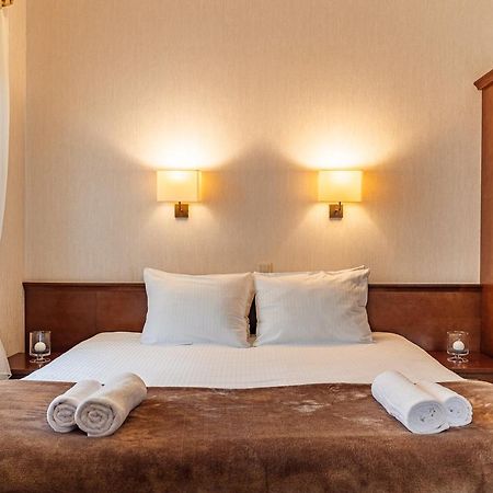 Kazimierówka Hotel Dwor Choiny מראה חיצוני תמונה