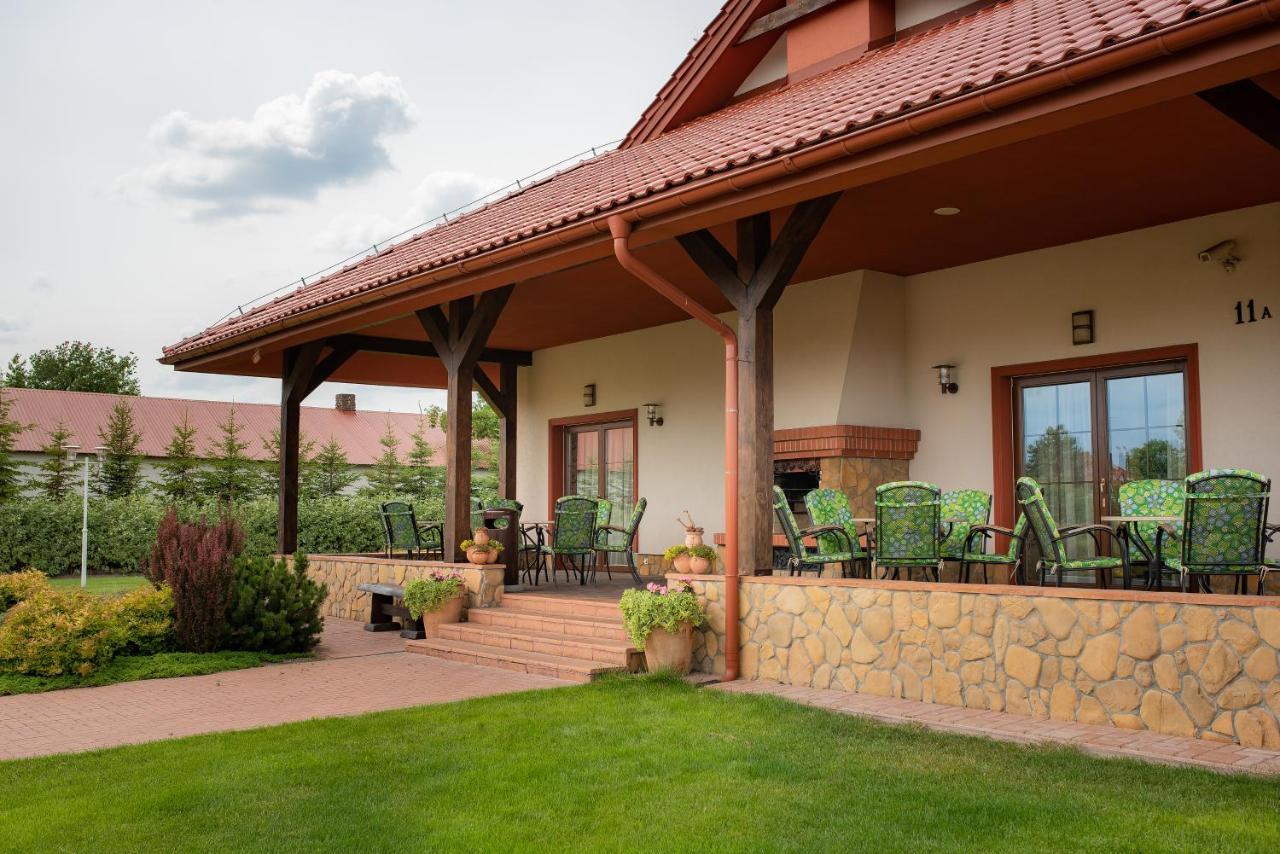 Kazimierówka Hotel Dwor Choiny מראה חיצוני תמונה